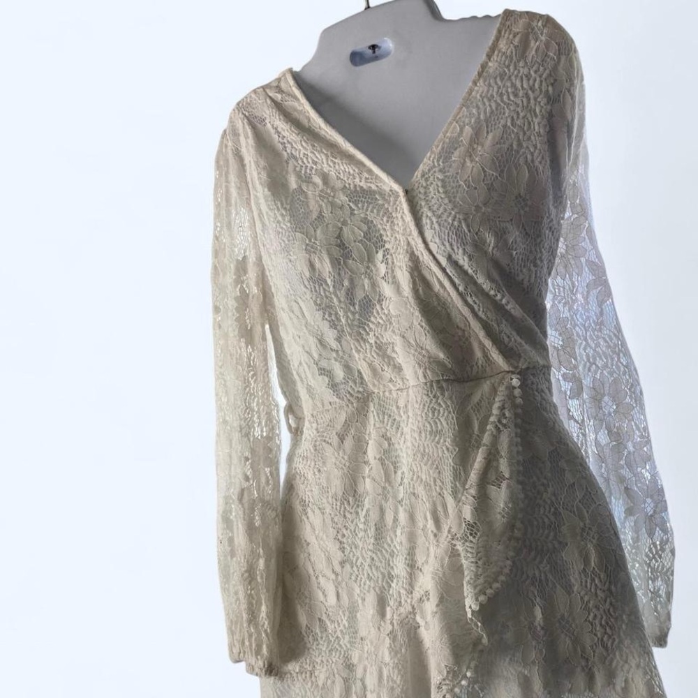 Elegant Ivory Lace Dress L